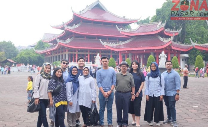 SUDIRMAN DAN KELUARGA SAMPOKONG