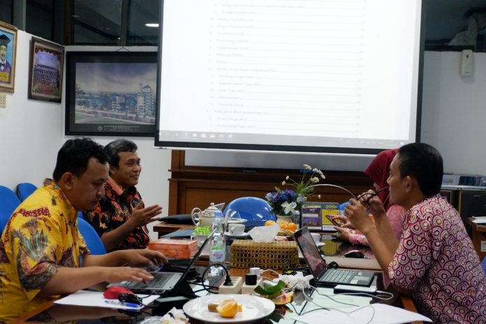 Teknik Elektro Udinus Siap Terapkan Capstone Design Bersama ITB