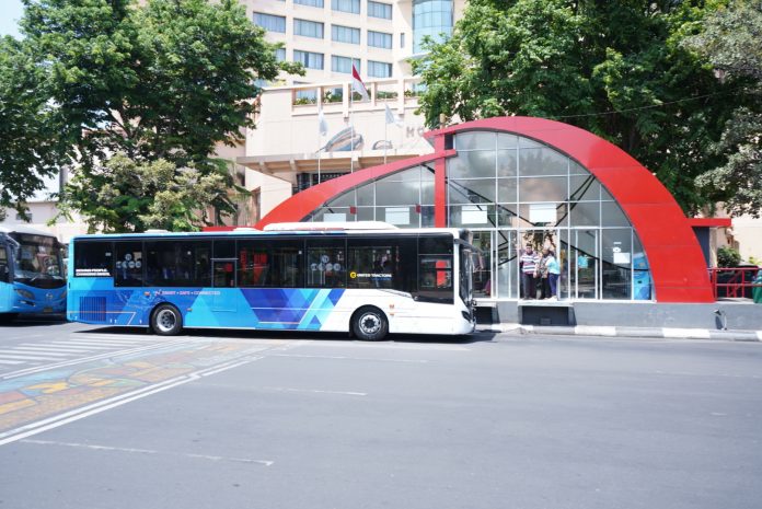 BRT Trans Semarang Uji Coba Bus Lantai Rendah