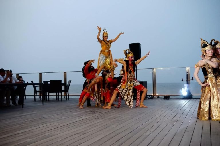 Rahwana Raja Cinta Abadi Rama Shinta Hadirkan Pesan Kesetiaan dan Pelestarian ...